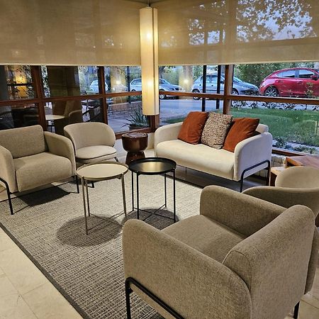 Hotel Estel Berga Ngoại thất bức ảnh
