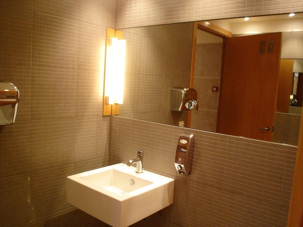 Hotel Estel Berga Ngoại thất bức ảnh
