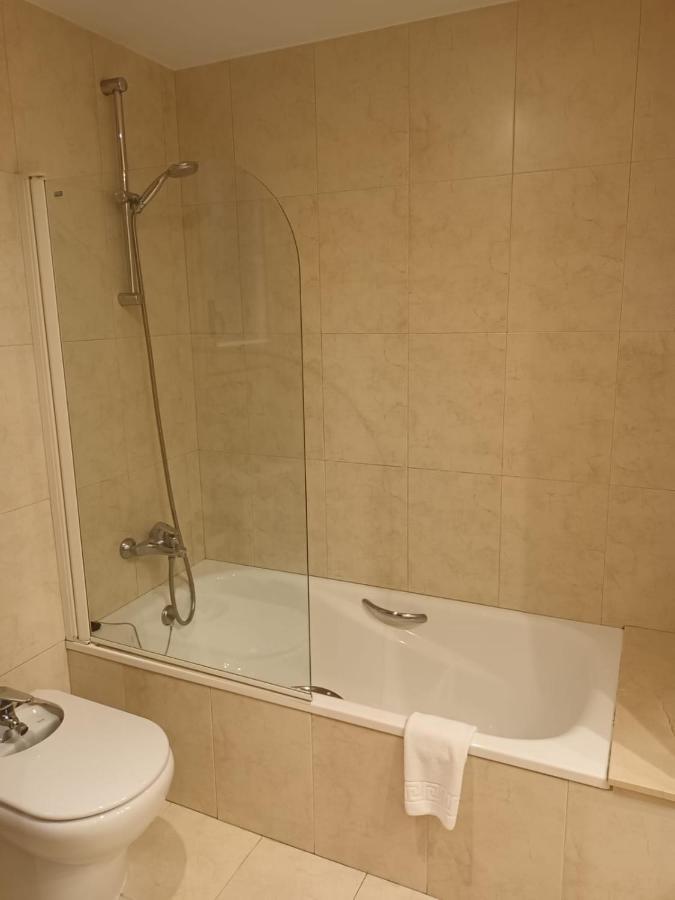 Hotel Estel Berga Ngoại thất bức ảnh
