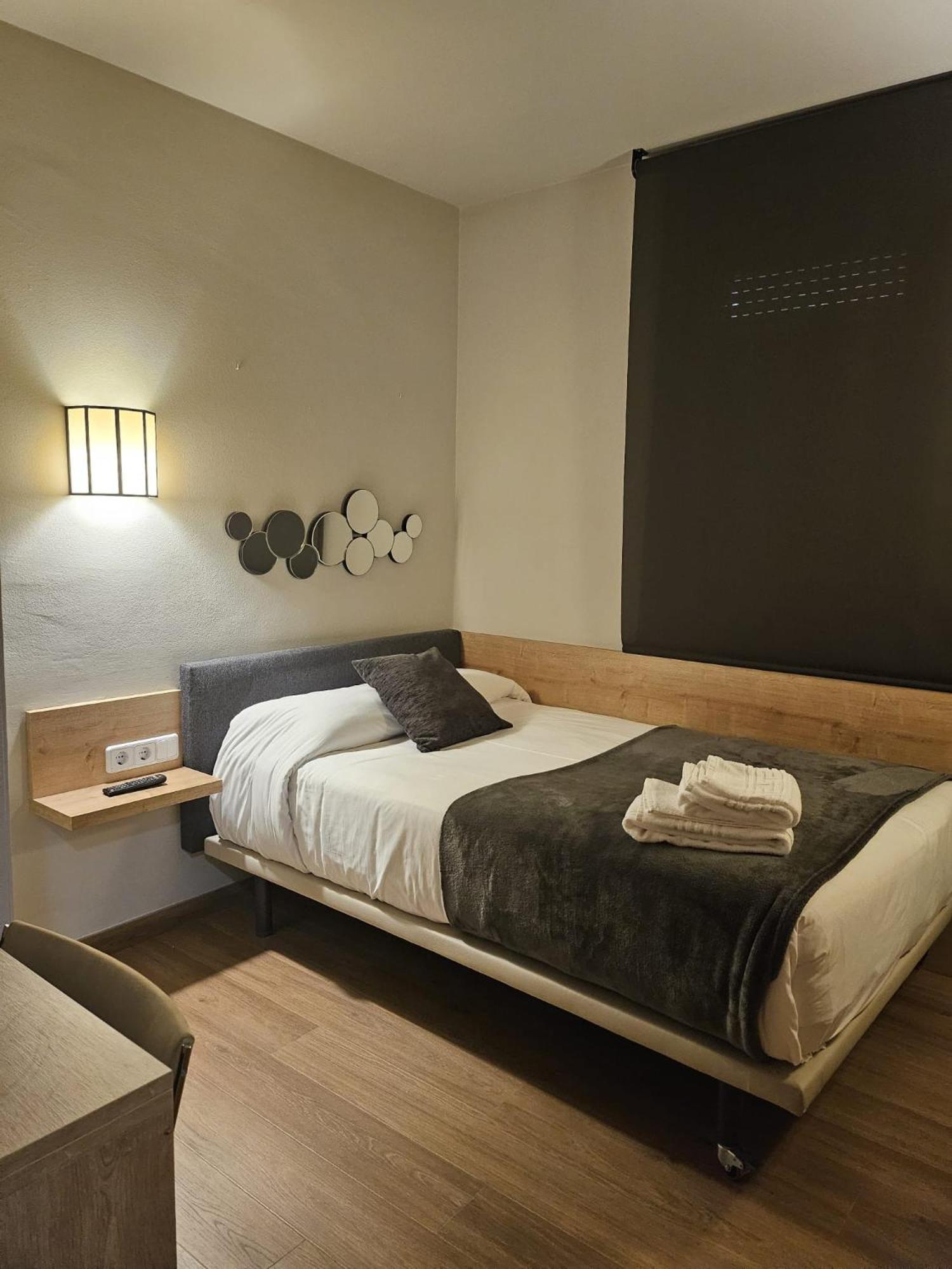 Hotel Estel Berga Ngoại thất bức ảnh