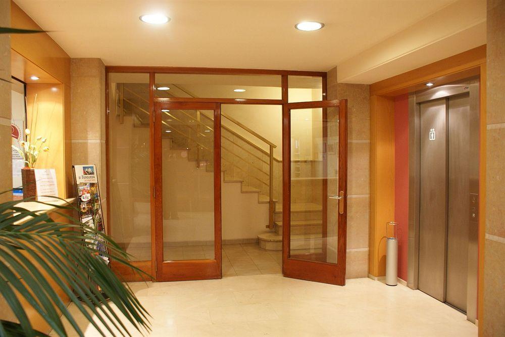 Hotel Estel Berga Ngoại thất bức ảnh