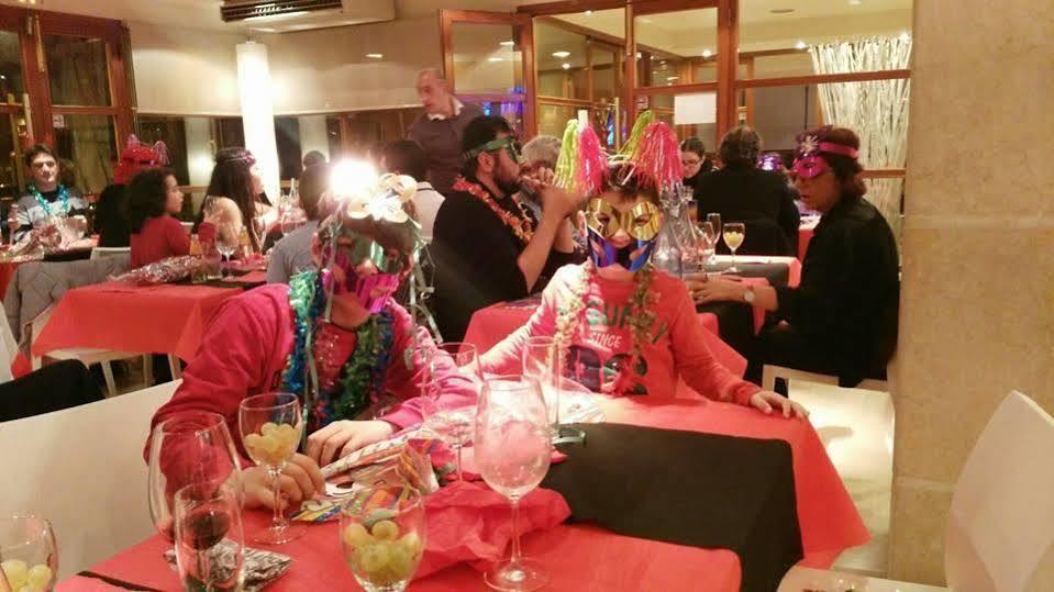 Hotel Estel Berga Ngoại thất bức ảnh