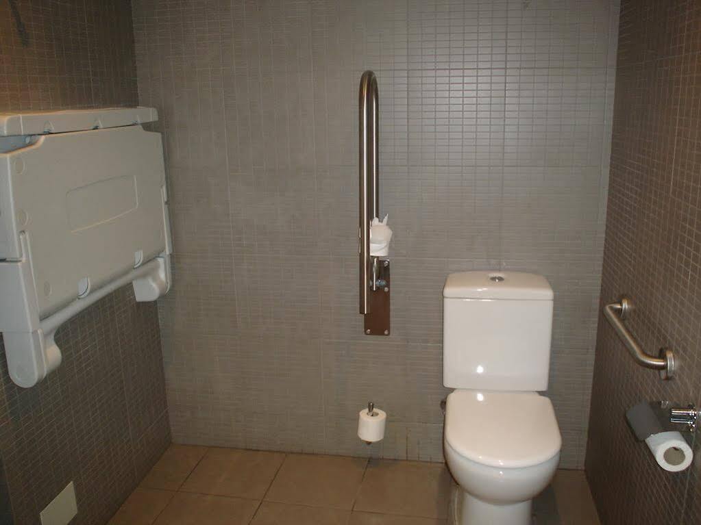Hotel Estel Berga Ngoại thất bức ảnh